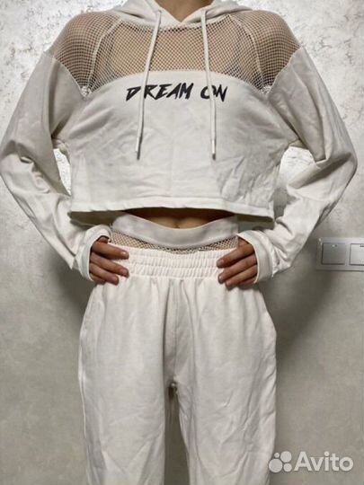 Спортивный костюм для девочки