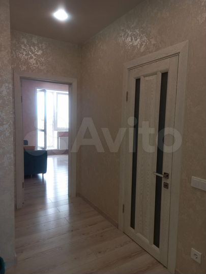 3-к. квартира, 102,1 м², 21/23 эт.