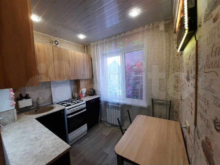 3-к. квартира, 49,3 м², 2/5 эт.