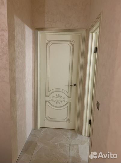 Установка межкомнатных дверей