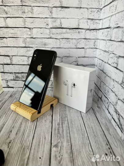 iPhone X, 64 ГБ