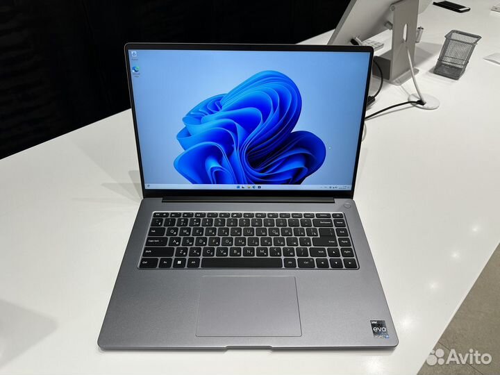 Xiaomi RedmiBook 16 2.5K i5-13500H/16G/512G