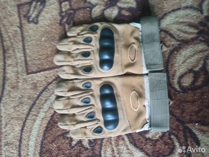 Перчатки тактические