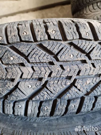 Kormoran Stud 2 215/55 R17