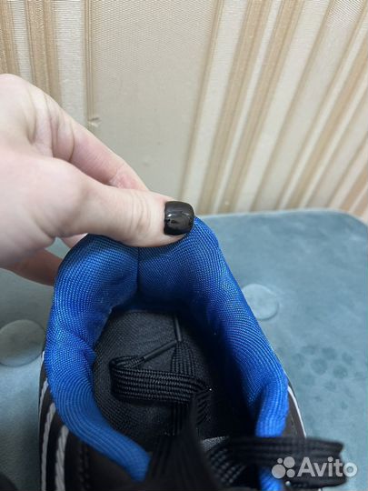 Футбольные бутсы