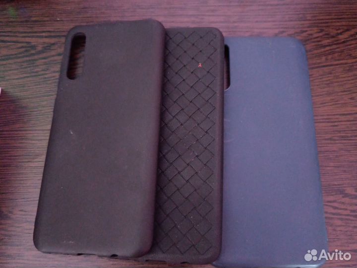 Samsung Galaxy A50, 4/64 ГБ