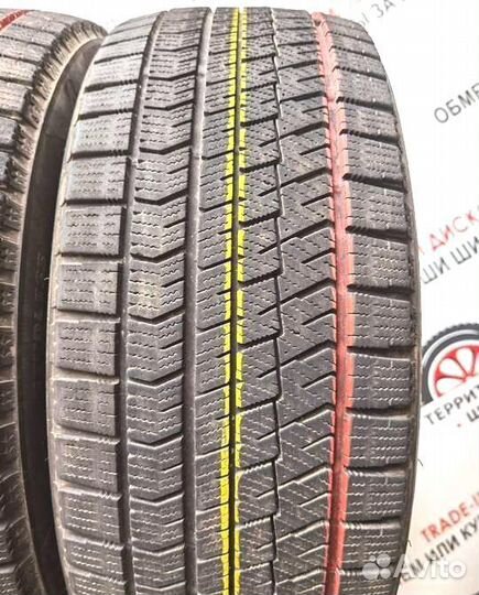 Bridgestone Blizzak VRX2 225/60 R17 98R