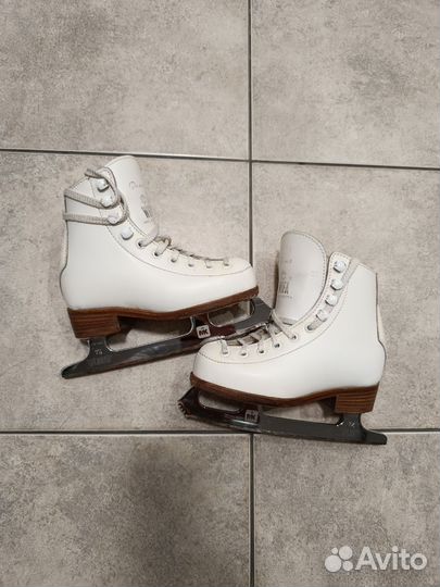 Коньки фигурные wifa 27