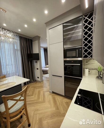 Угловая кухня на заказ собственное производство