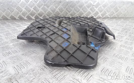 Защита двигателя верхняя mercedes benz C-class W20