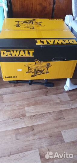 Настольная пила Dewalt DWE7485-QS