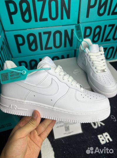 Nike Air Force 1 White Оригинал Poizon