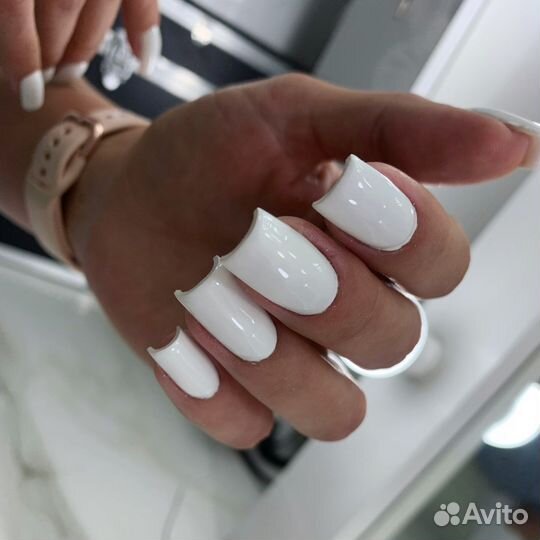 Маникюр, наращивание ногтей, педикюр