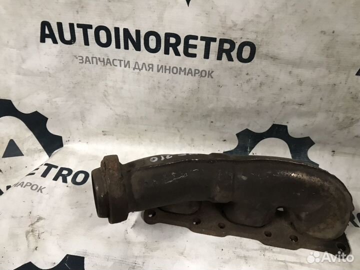 Коллектор выпускной правый мерседес W210. 2.8. Дв