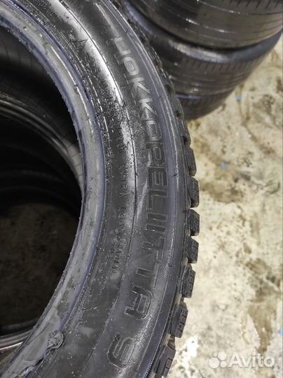 Nokian Tyres Hakkapeliitta 9 215/55 R17 98T