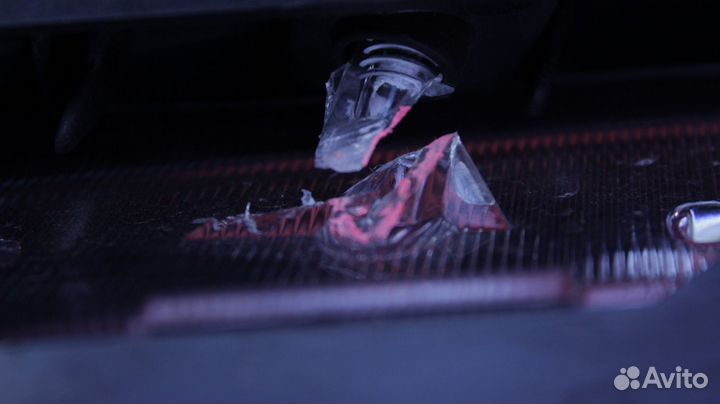 Фара правая Kia Soul SK3 G4FD 92102-J2060