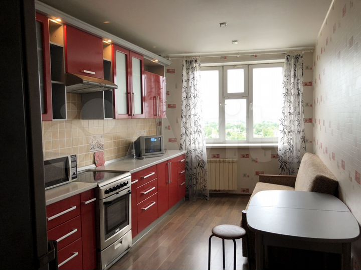 2-к. квартира, 70 м², 14/14 эт.