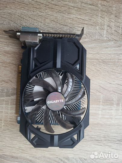Видеокарта GTX 750