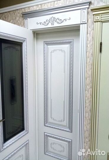 Дверь 