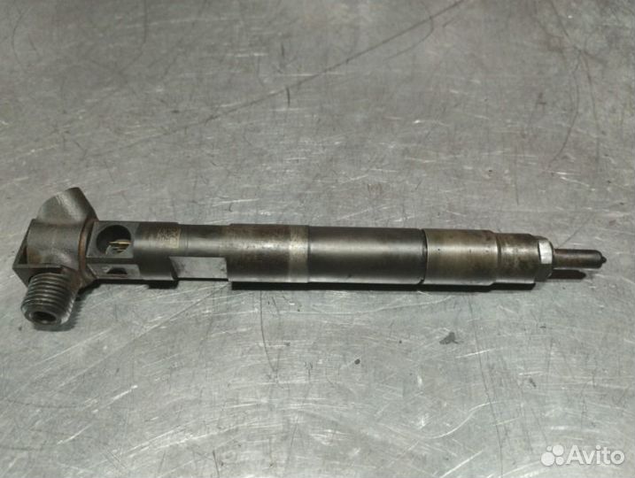 Форсунка Mercedes Sprinter W906 OM651 2.2 CDI 2013