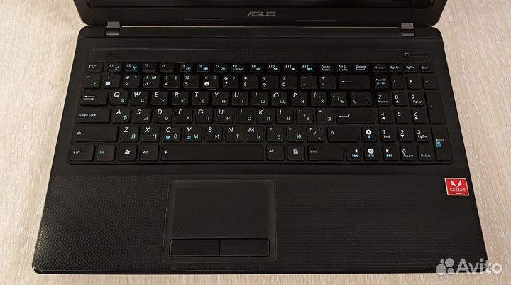 Ноутбук Asus на i7 с Ssd/12gb оперативной памяти