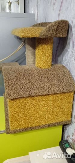 Домик для кошки с когтеточкой бу