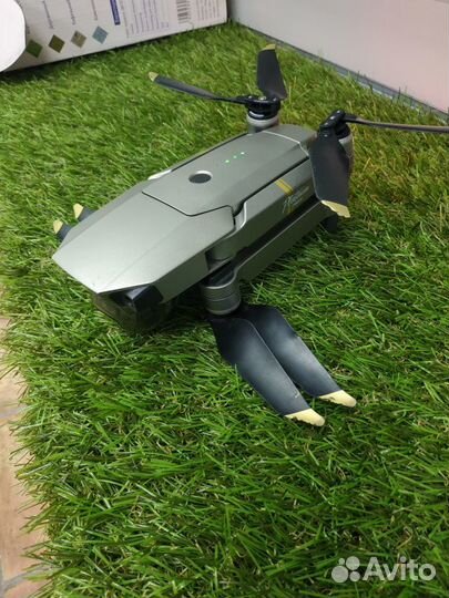 Квадрокоптер PRO platinu DJI mavic