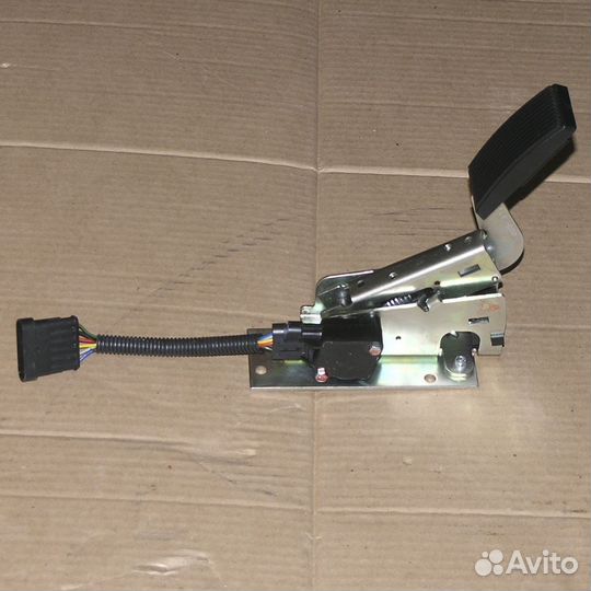 Педаль газа электронная урал