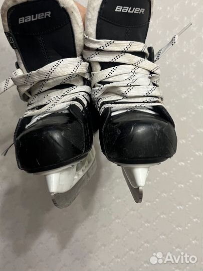 Коньки bauer supreme 140