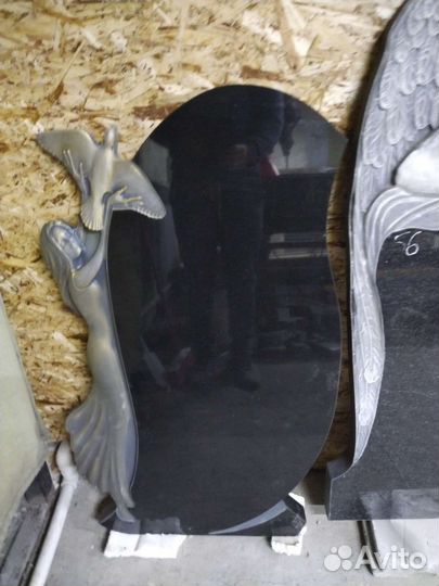 Памятники. Благоустроство могил