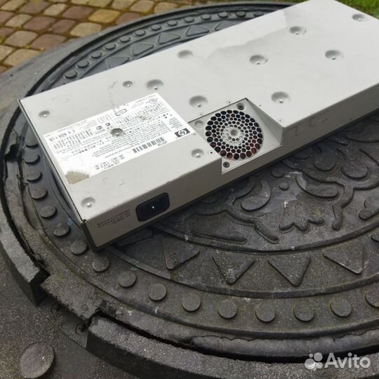 Комутатор HP 2524