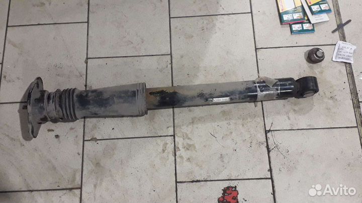 Амортизаторы задние Kia Sportage 3