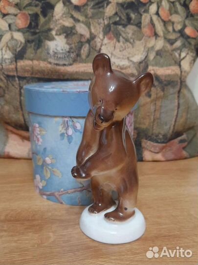 Фарфоровые статуэтки лфз