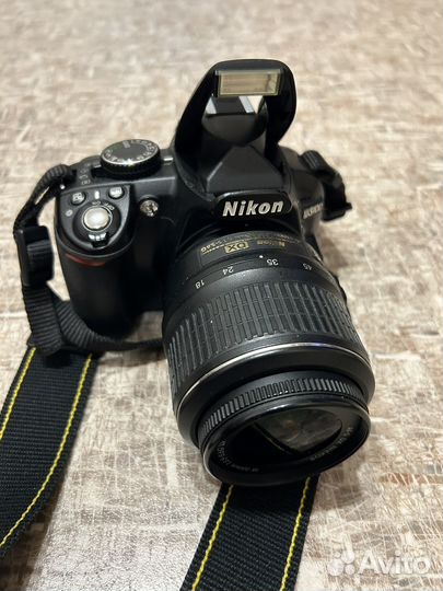 Зеркальный фотоаппарат Nikon D3100