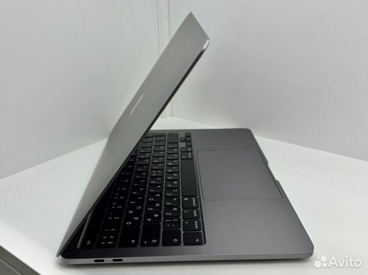 Apple MacBook Pro 13 2020 i5/16/512/70цик gray