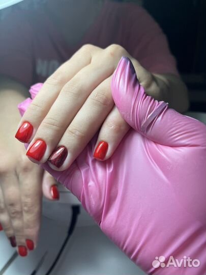 Маникюр и педикюр