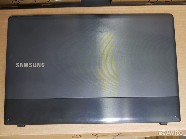 Запчасти для ноутбуков Samsung в ассортименте