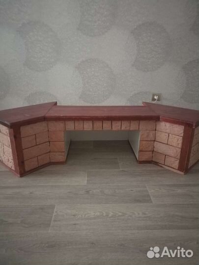 Подставка под камин