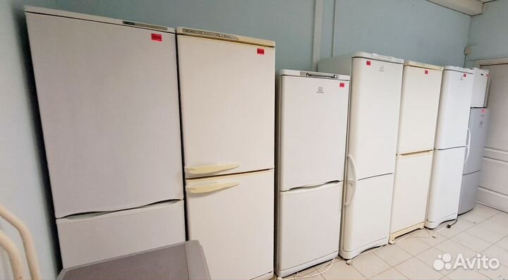 Холодильники и морозилки в наличии