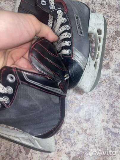 Хоккейные коньки bauer vapor x30