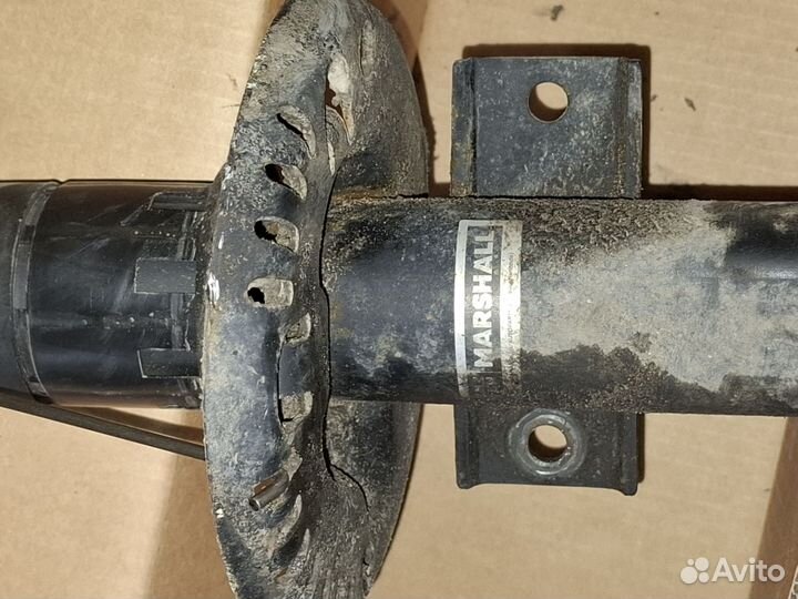 Амортизатор передний Фольксваген поло