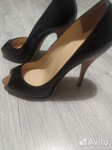Туфли женские 38 размер фирмы Enzo