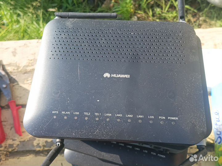 Роутер huawei