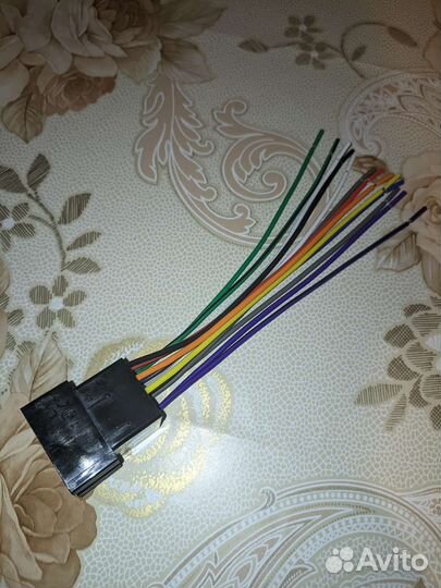 Евроразъем ICO для подключения магнитолы