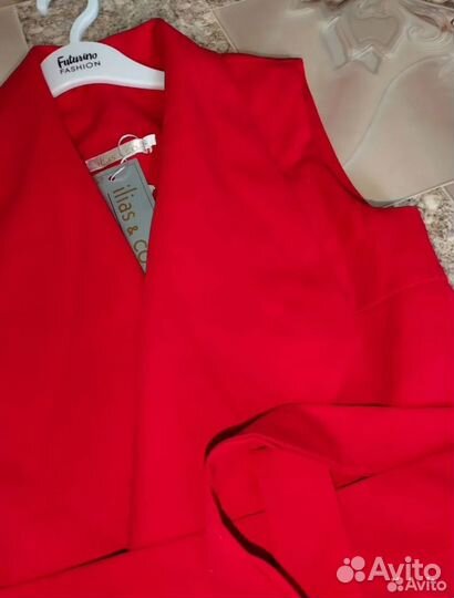 Комплект жилет с брюками, новый