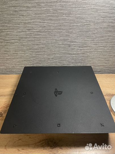 Sony PS4 pro 1tb