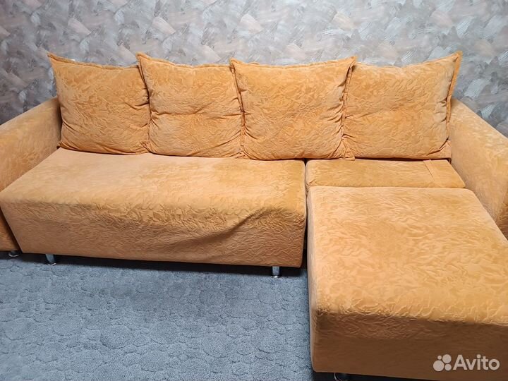 Угловой диван бу