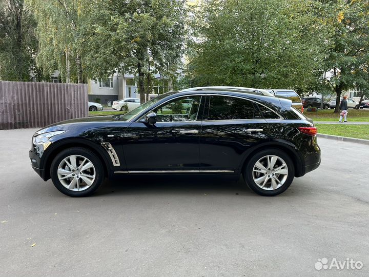 Infiniti FX37 3.7 AT, 2013, 55 200 км