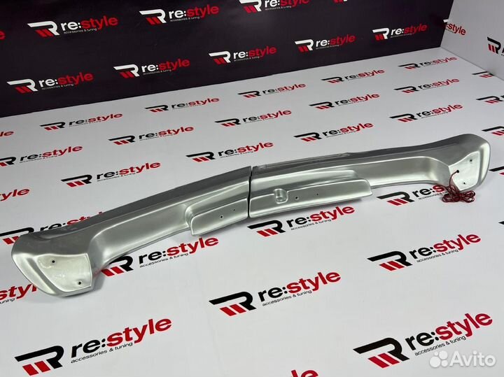 Спойлер Toyota Land Cruiser 105 S1557