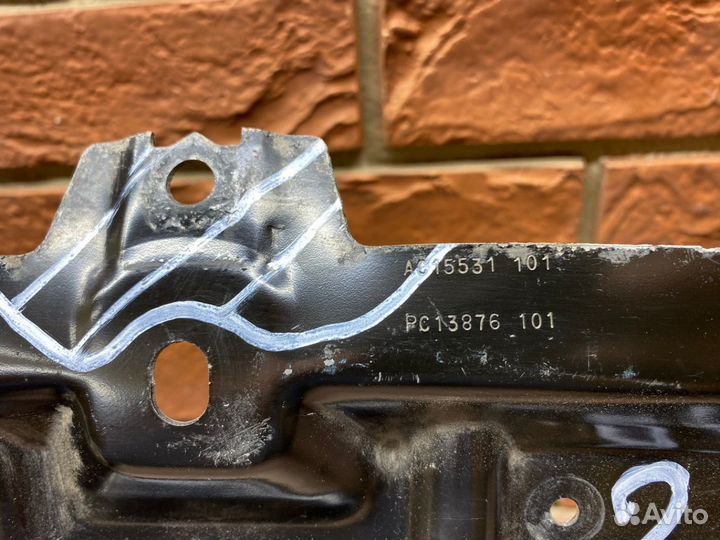 Панель передняя Верхняя часть Bmw X5 F15 2013-2018